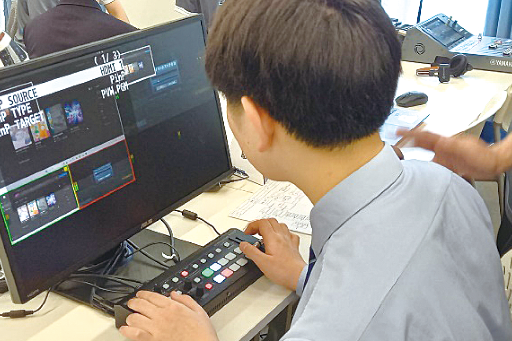 神戸電子専門学校_ゲームプログラミング体験授業